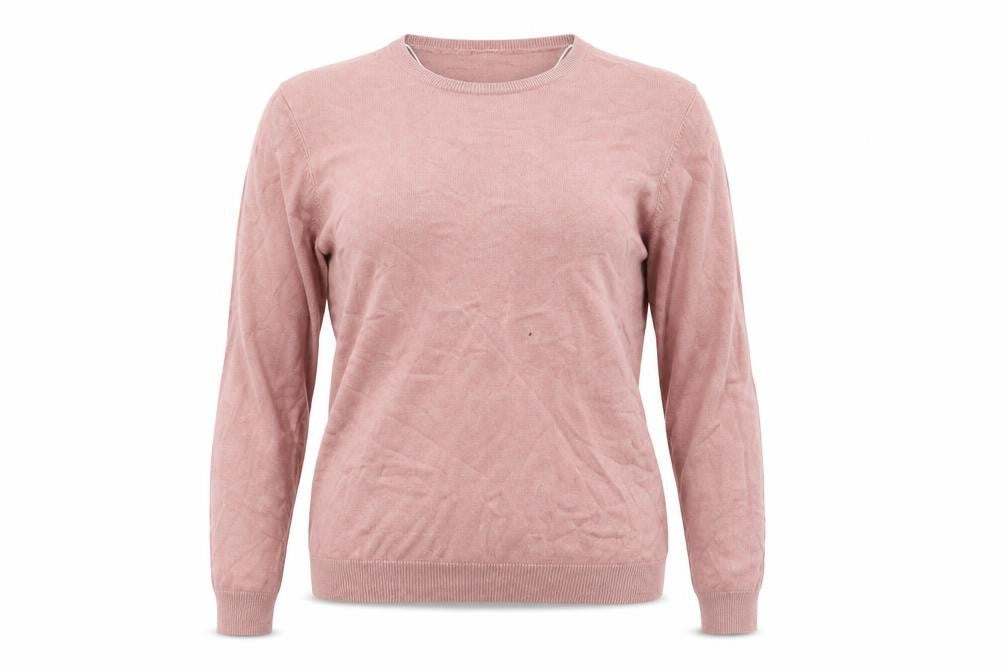 Front view of H&M women’s pink jumper, size M