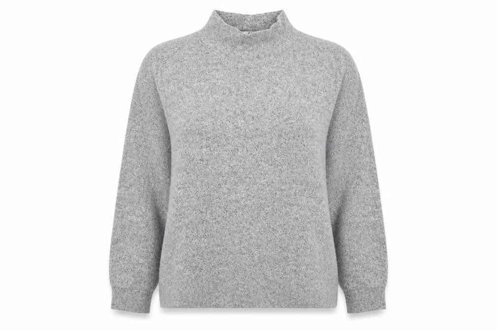 Front view of New Look women’s grey jumper, size L
