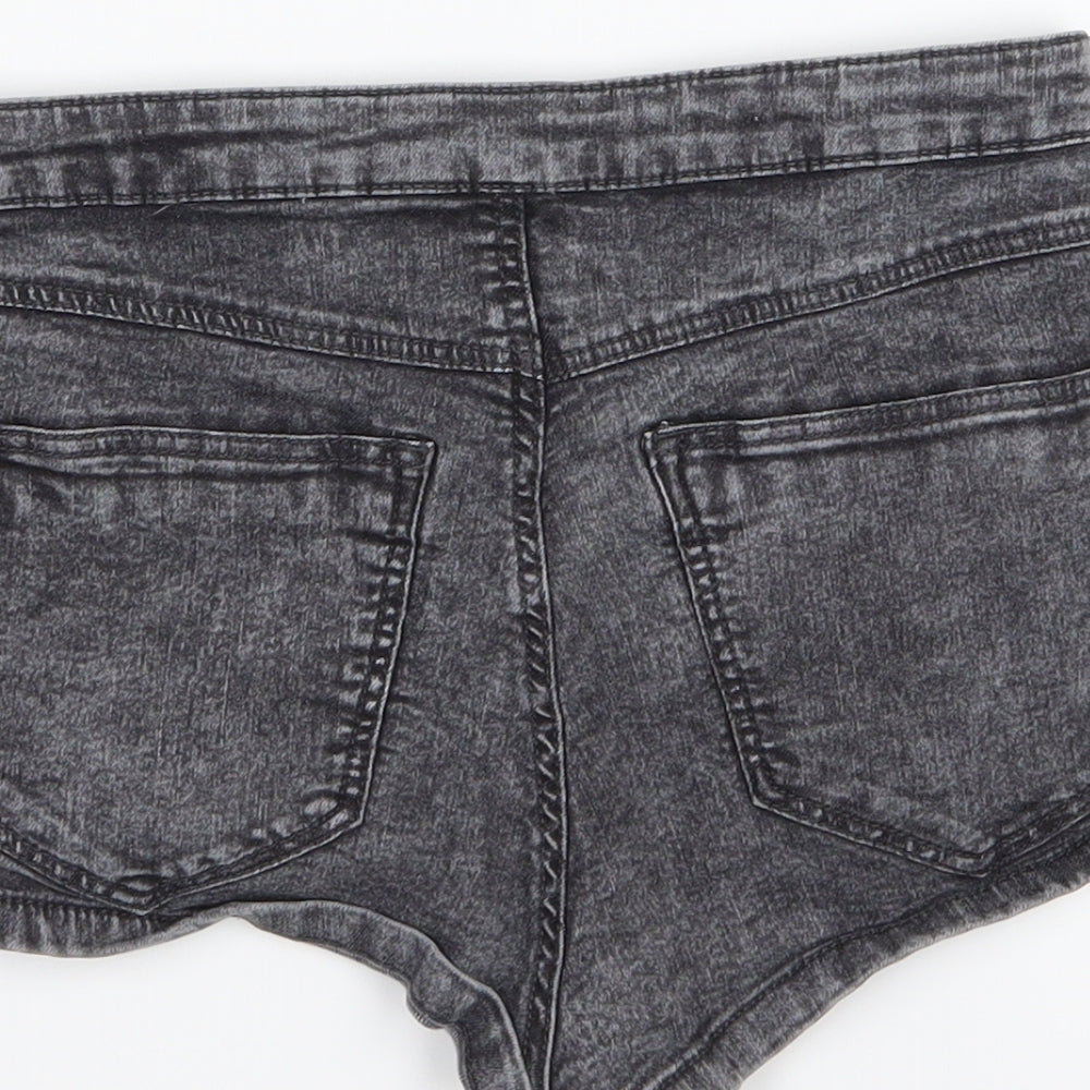 Divided by H&M Womens Grey  Denim Hot Pants Shorts Size 8