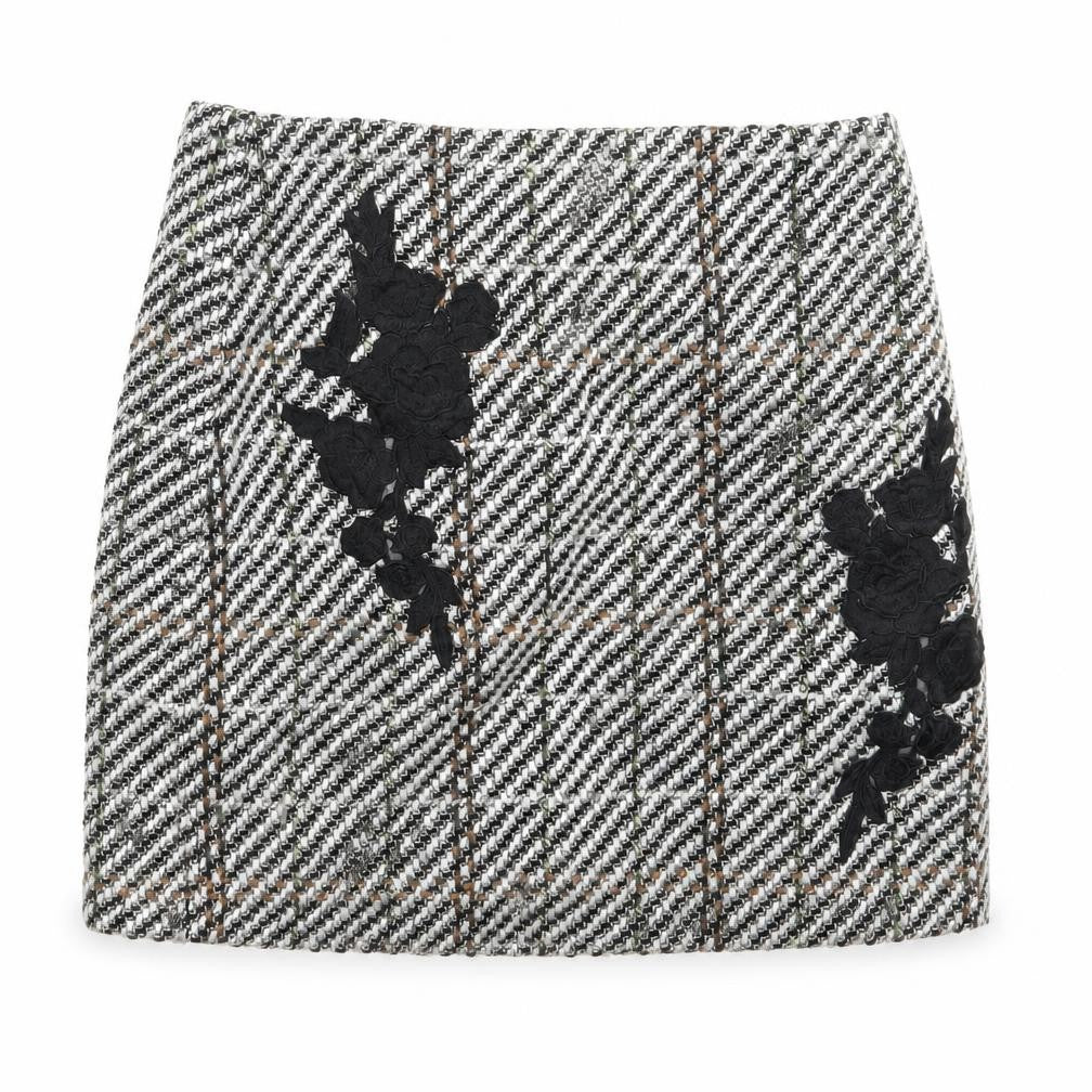 Front view of New Look women’s white check a-line skirt, size UK 8