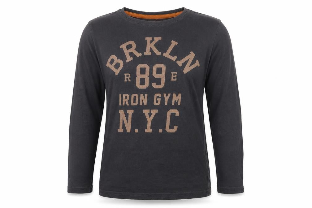 Front view of boys’ dept boys grey basic t-shirt, size S