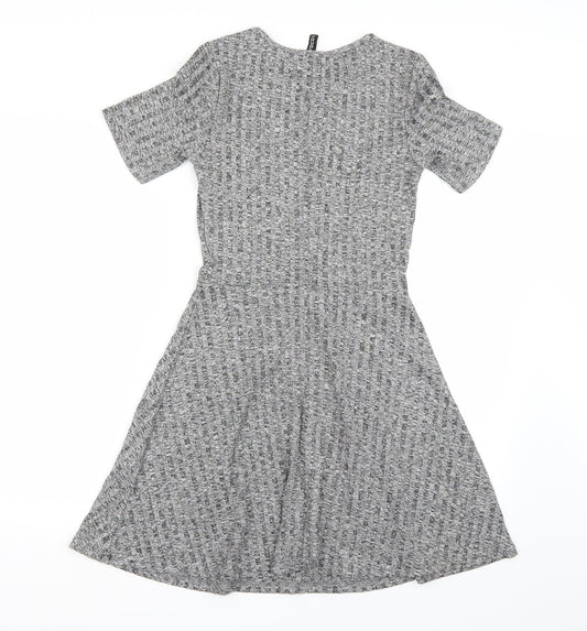 H&M Womens Grey Batik  A-Line  Size 6