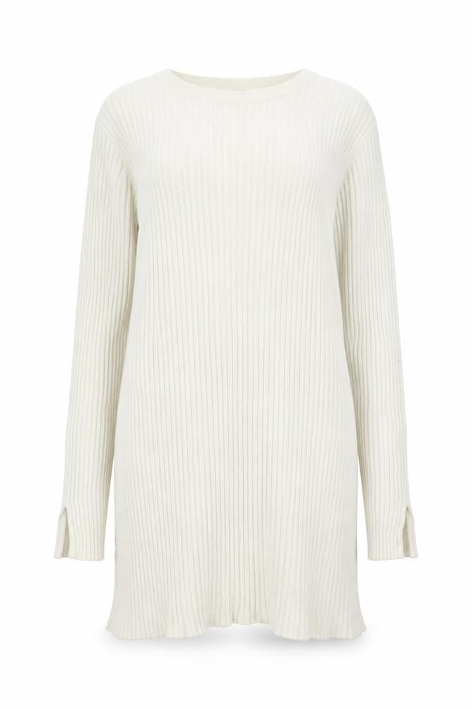 Front view of Gap women’s ivory jumper, size S
