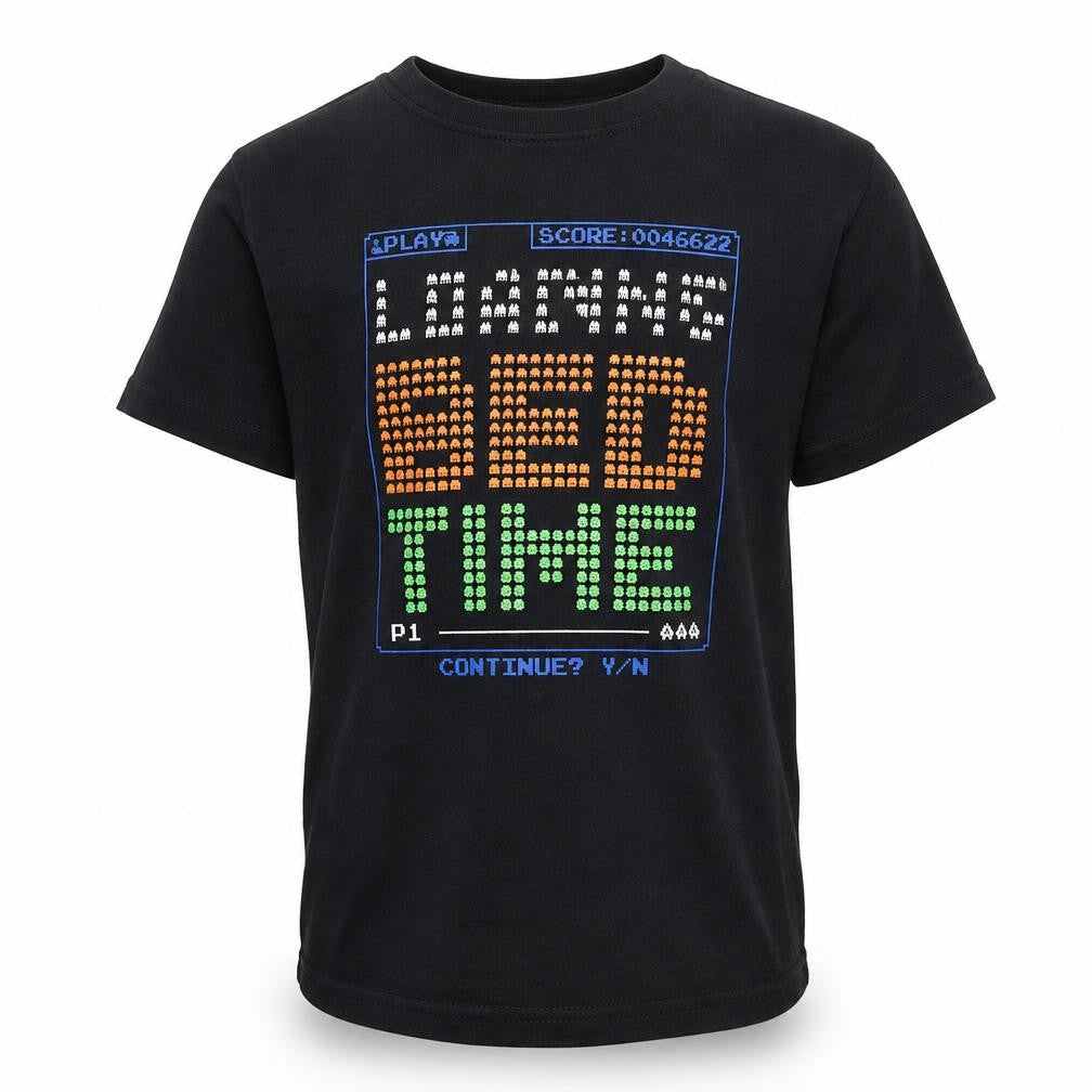 Front view of Primark boys’ black basic t-shirt, size 4-5, years