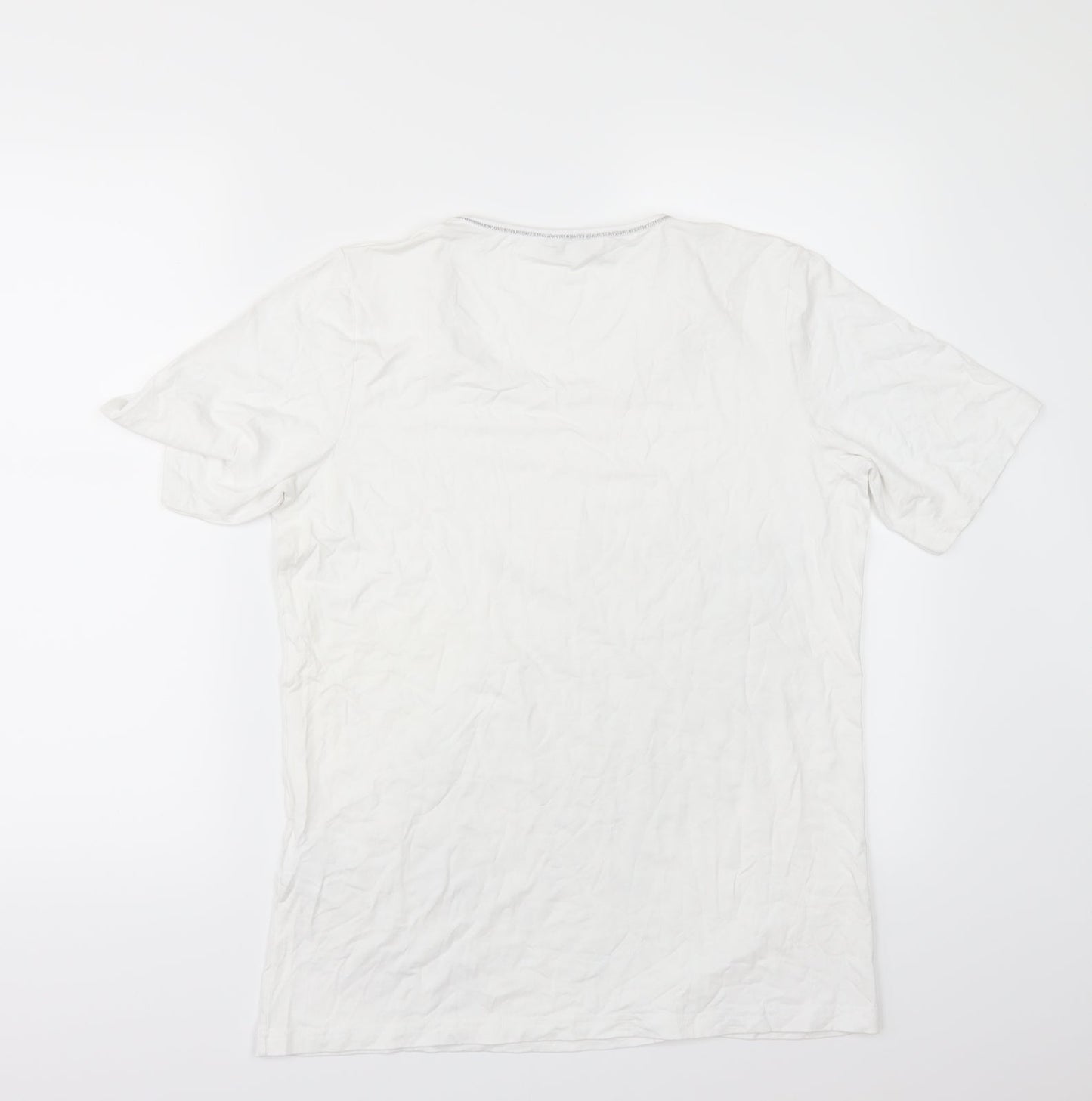 Signature Womens White   Basic T-Shirt Size L