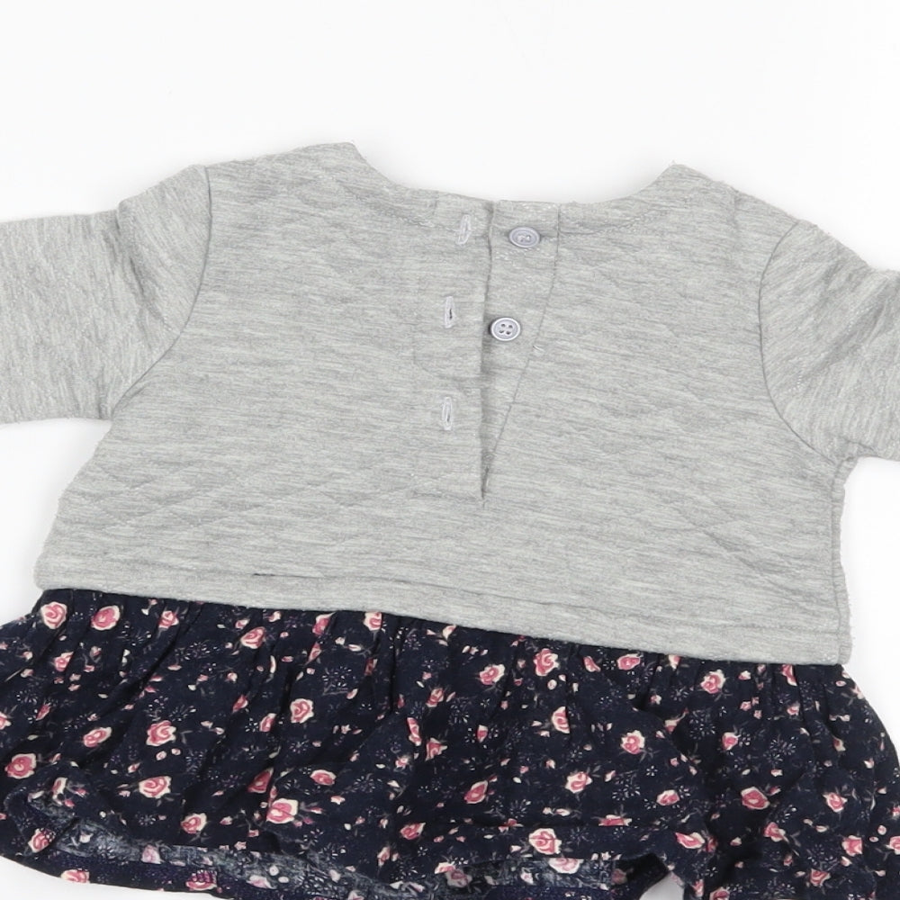 Matalan Girls Grey   Pullover Jumper Size 0-3 Months