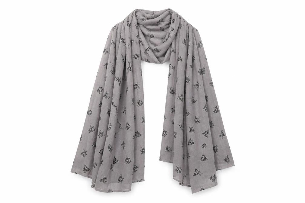 Front view of Dorothy Perkins Grey Shawl/Wrap
