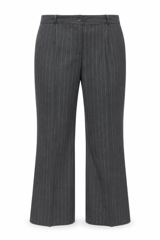 Preworn Womens Grey Striped  Trousers  Size 20 L29 in