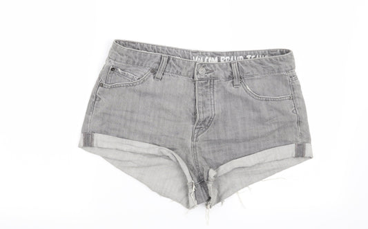 Preworn Womens Grey   Cut-Off Shorts Size 28 in