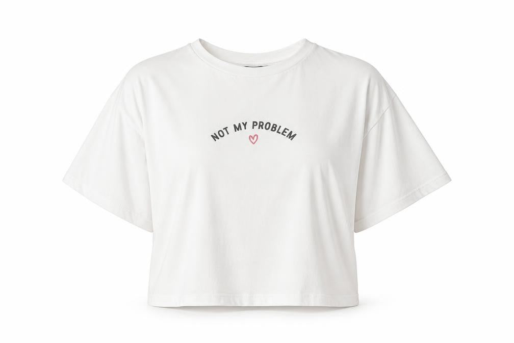 Front view of New Look women’s silver cropped t-shirt, size UK 6