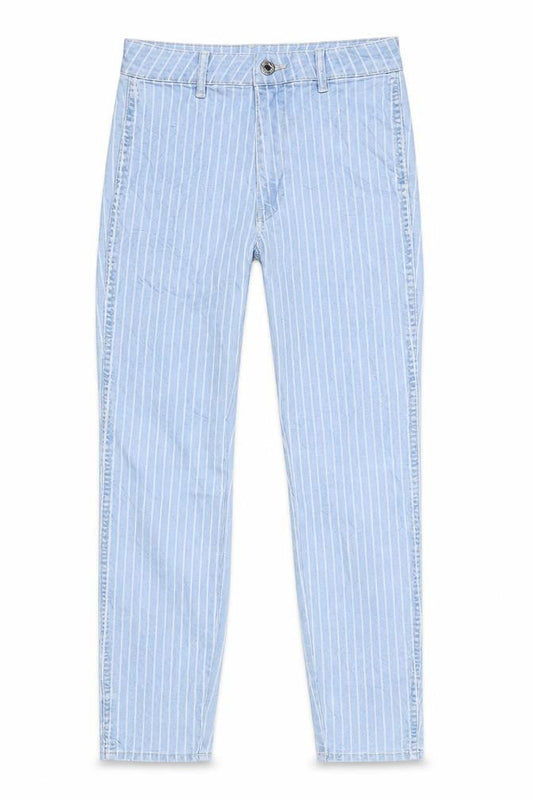 Front view of H&M women’s blue striped denim skinny jeans, size UK 27, in, 29-inch leg