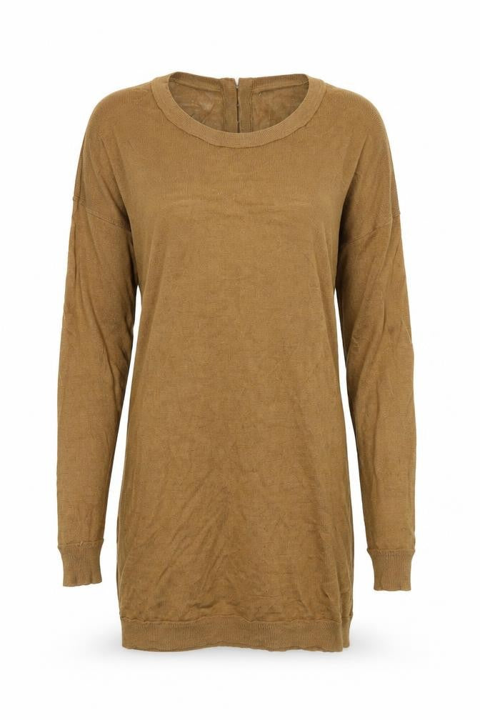 Front view of ASOS women’s brown basic t-shirt, size UK 6