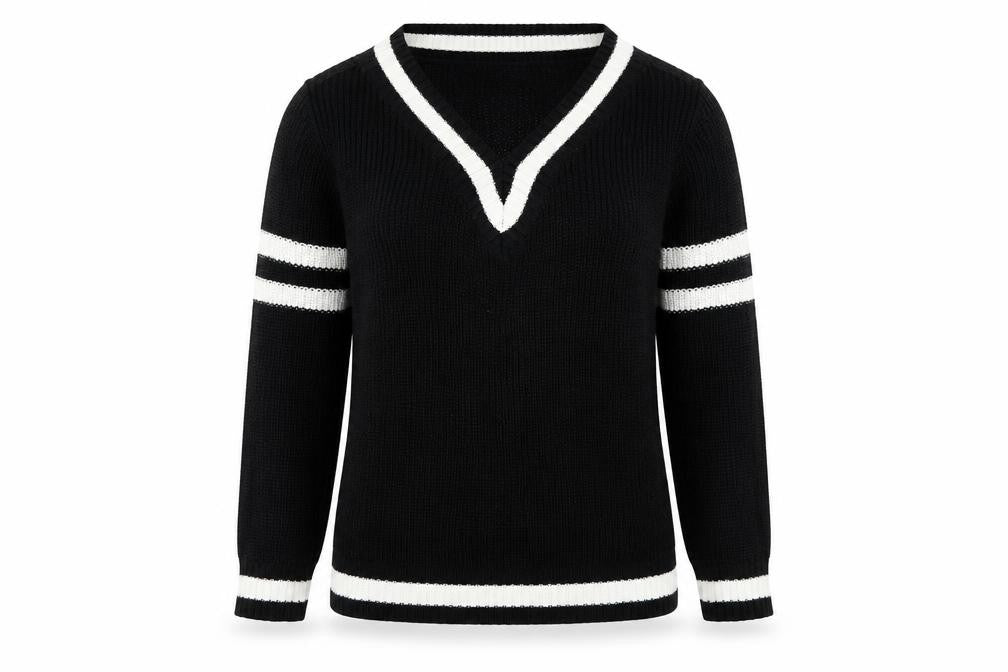 Front view of H&M women’s black jumper, size XS