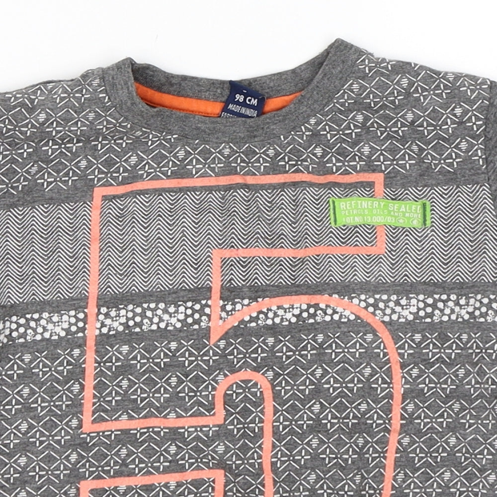 Preworn Boys Grey   Basic T-Shirt Size 3 Years