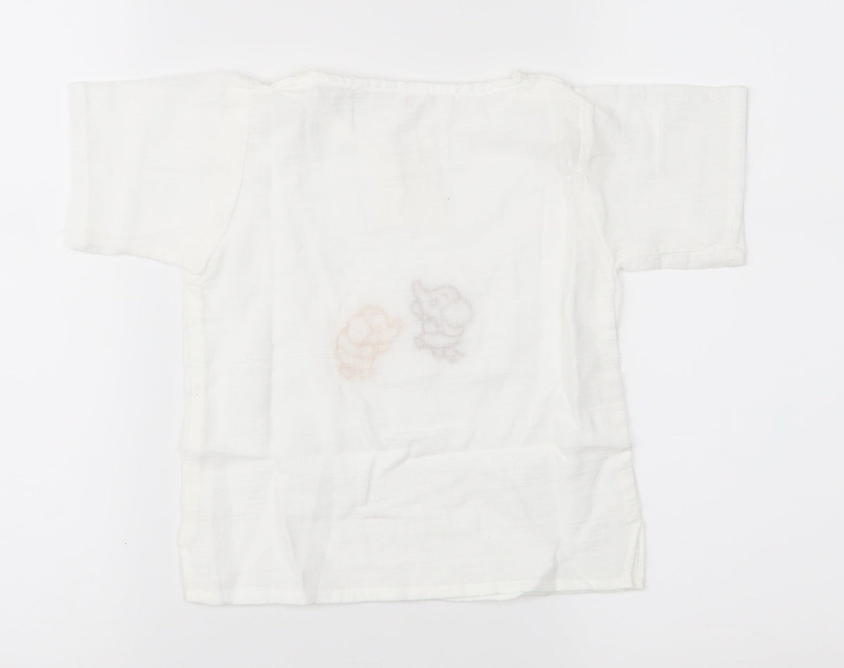 Back view of Preworn Baby White Pullover T-Shirt, size 18-24, Months