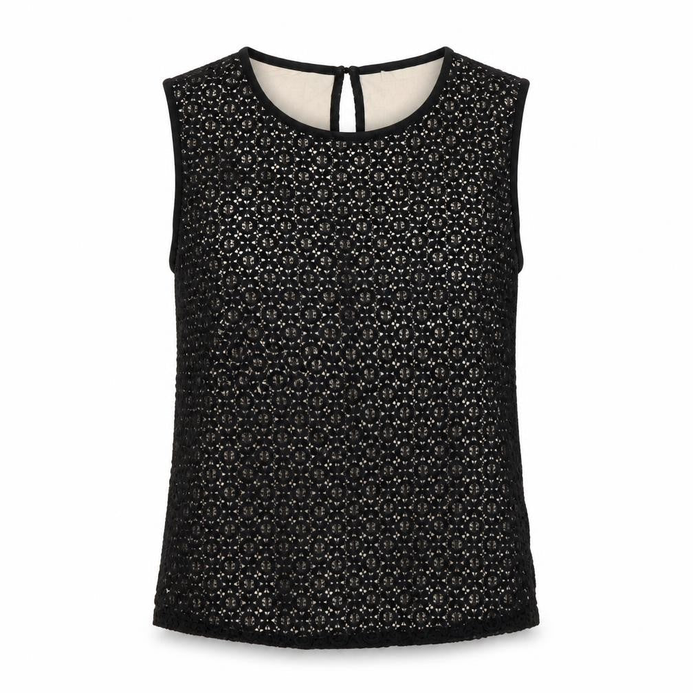 Front view of Oasis women’s black floral basic t-shirt, size S