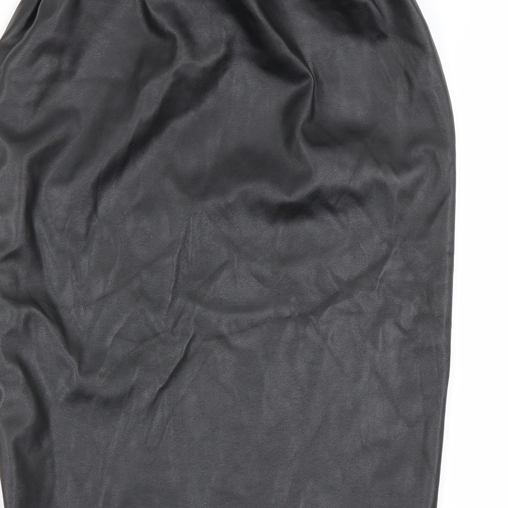 Brand and care label for Boohoo women’s black a-line skirt, size UK 8
