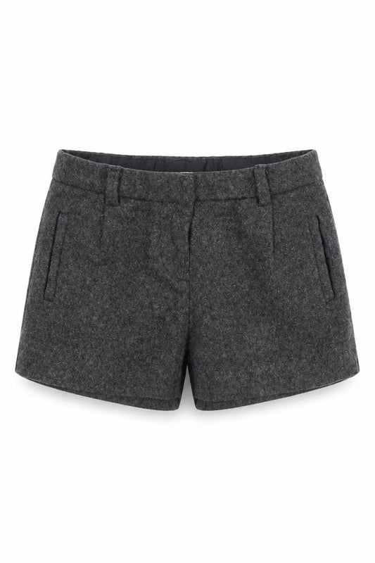 Front view of Zara girls’ grey hot pants shorts, size 5, years