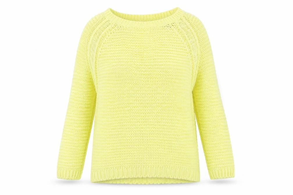 Front view of New Look women’s yellow knit jumper, size L