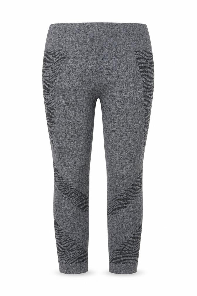 Front view of Preworn women’s grey cropped leggings, size UK 27, in, 20-inch leg