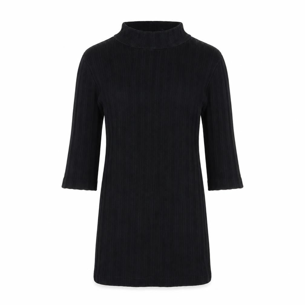 Front view of New Look women’s black knit jumper, size UK 10