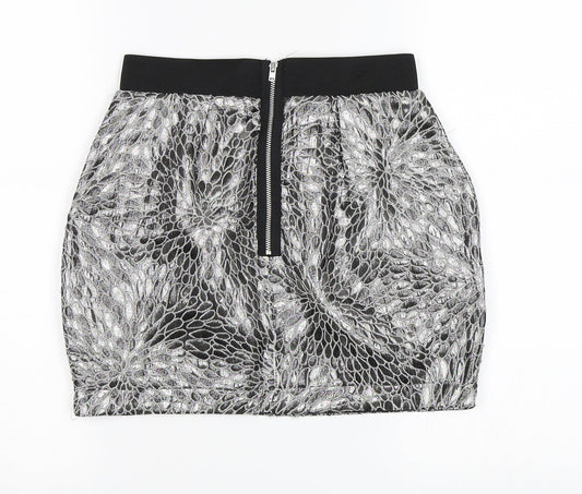 Rare Womens Black Floral  Mini Skirt Size 6