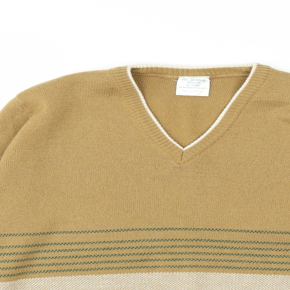 Close-up detail of Preworn women’s brown knit jumper, size XL