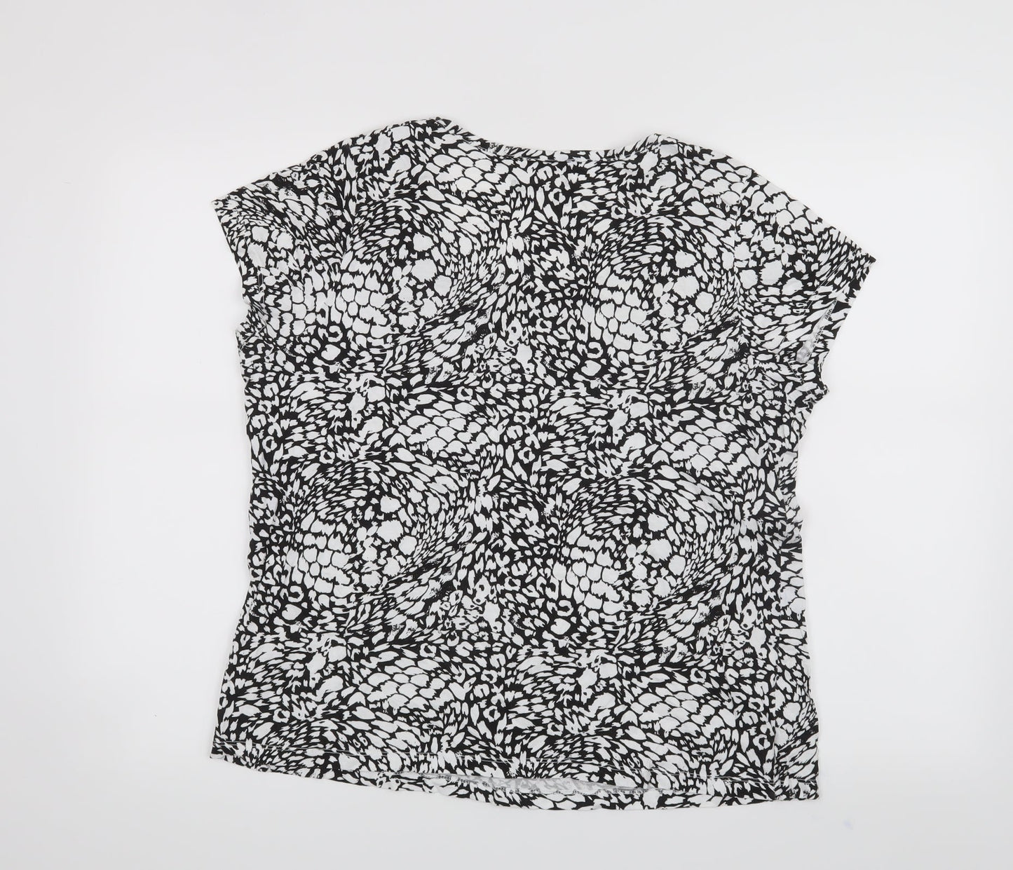 Authentics Womens Black Animal Print  Basic T-Shirt Size 18