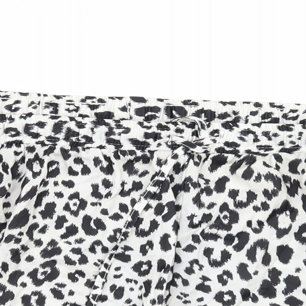 H&M Womens White Animal Print  Paperbag Shorts Size M