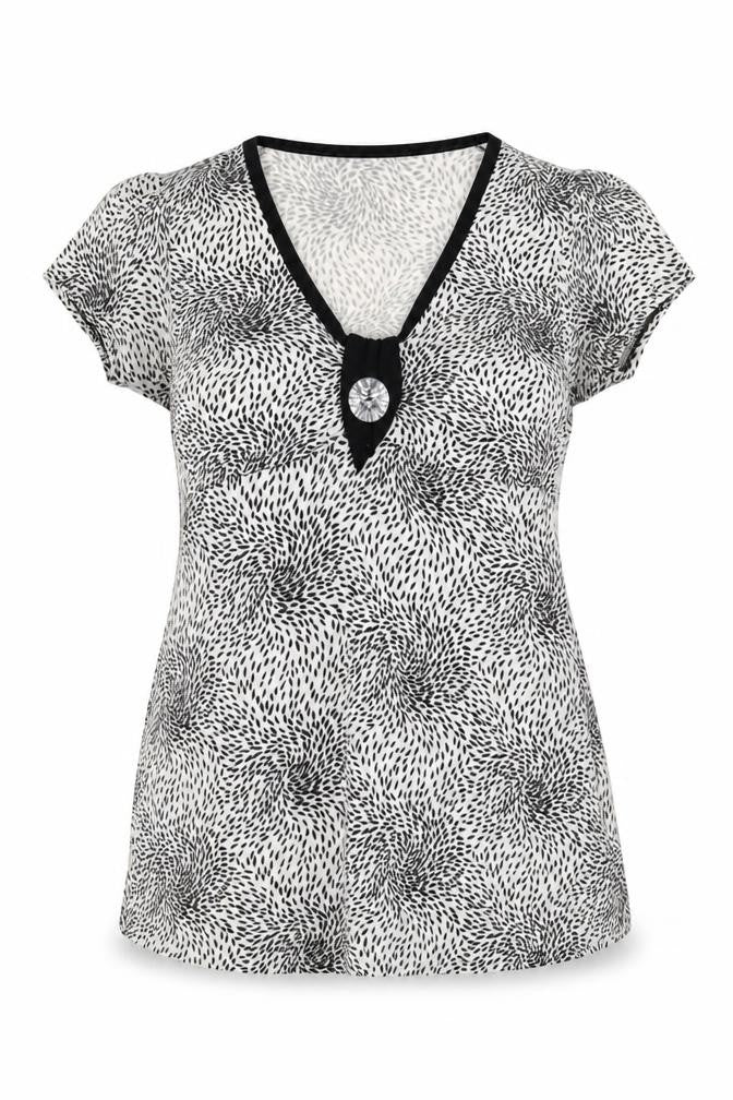 Front view of Michele Monetti women’s black basic t-shirt, size L