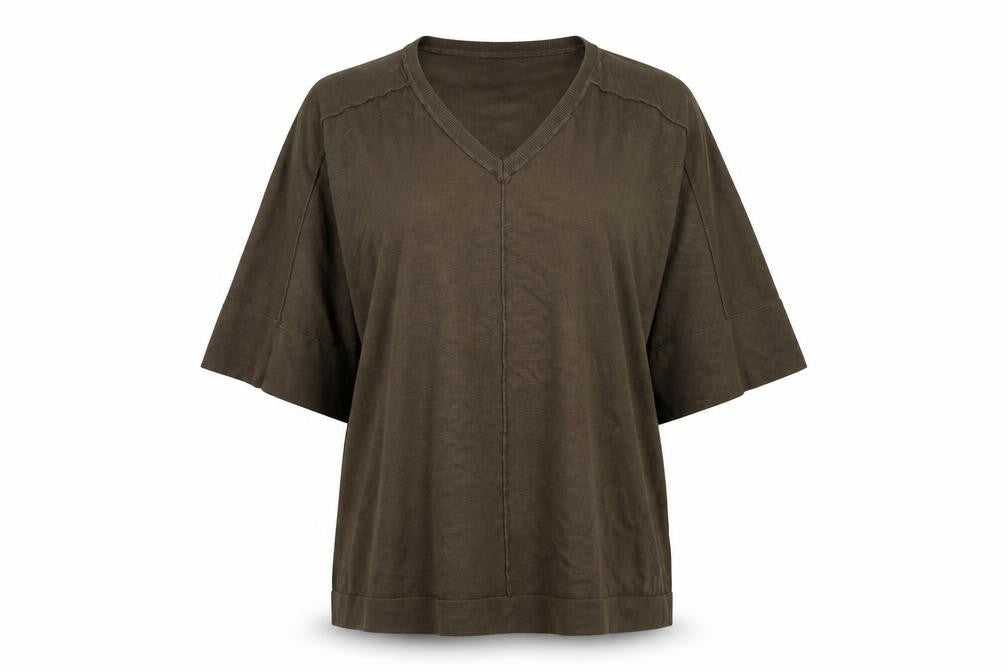 Front view of Preworn women’s green basic t-shirt, size L