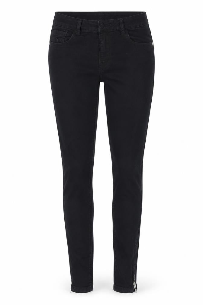 Front view of Denim & Co. women’s black skinny jeans, size UK 10, 27-inch leg