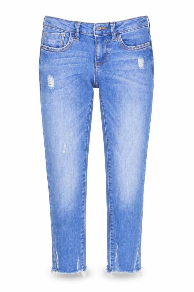 Front view of Denim & Co. women’s blue capri jeans, size UK 4, 24-inch leg