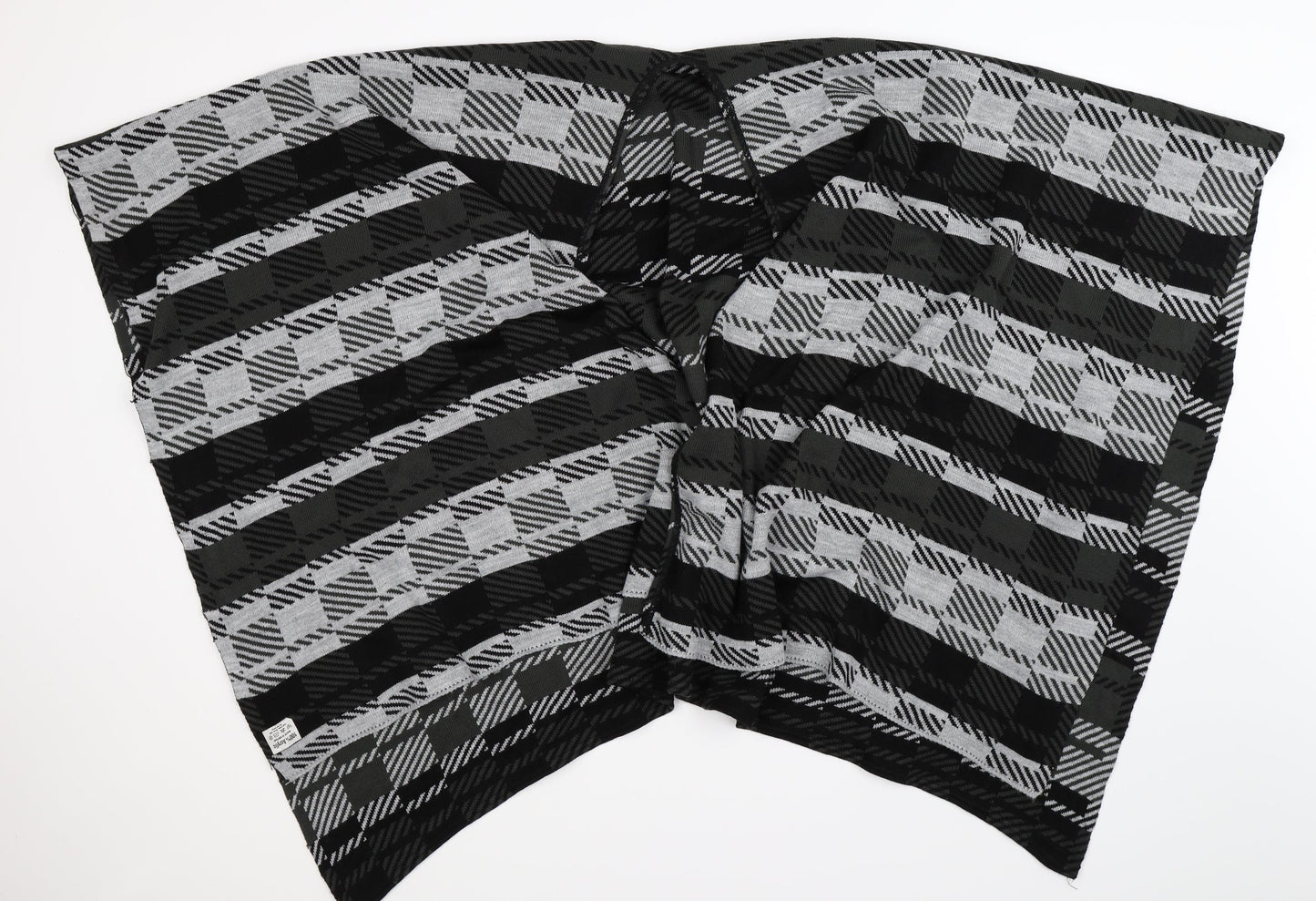 Preworn Womens Grey Check Knit  Shawl/Wrap   - reversible