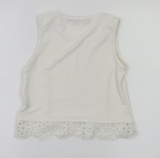 Boohoo Womens White Floral  Basic T-Shirt Size 6