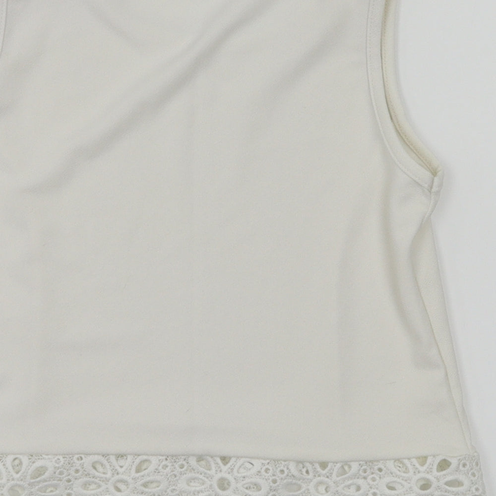 Boohoo Womens White Floral  Basic T-Shirt Size 6