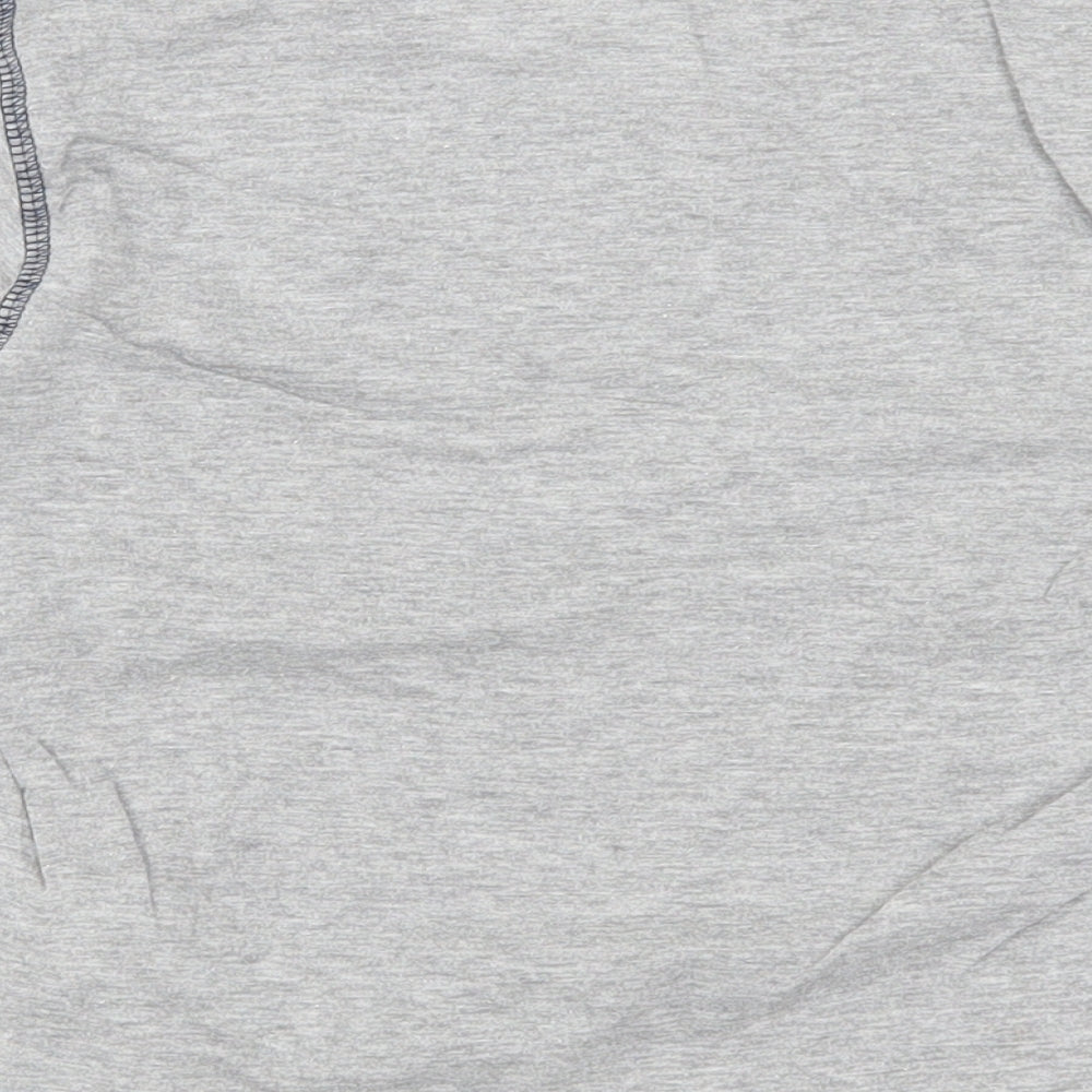 Primark Boys Grey   Basic T-Shirt Size 7-8 Years  - Pattern on Pocket