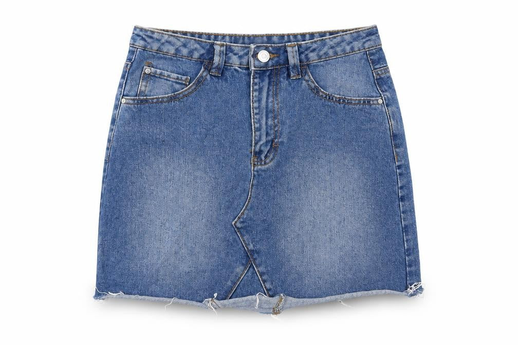 Front view of Denim & Co. women’s blue denim a-line skirt, size UK 6