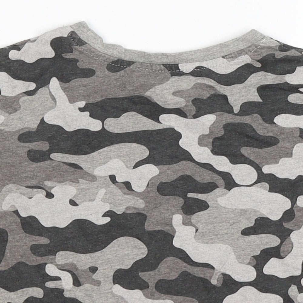 Primark Boys Grey Camouflage  Basic T-Shirt Size 3-4 Years