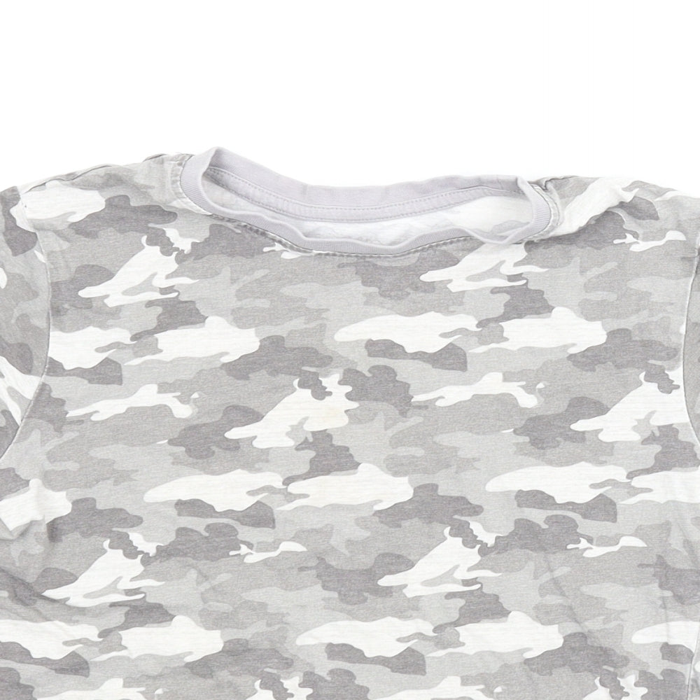 Primark Boys Grey Camouflage  Basic T-Shirt Size 7-8 Years