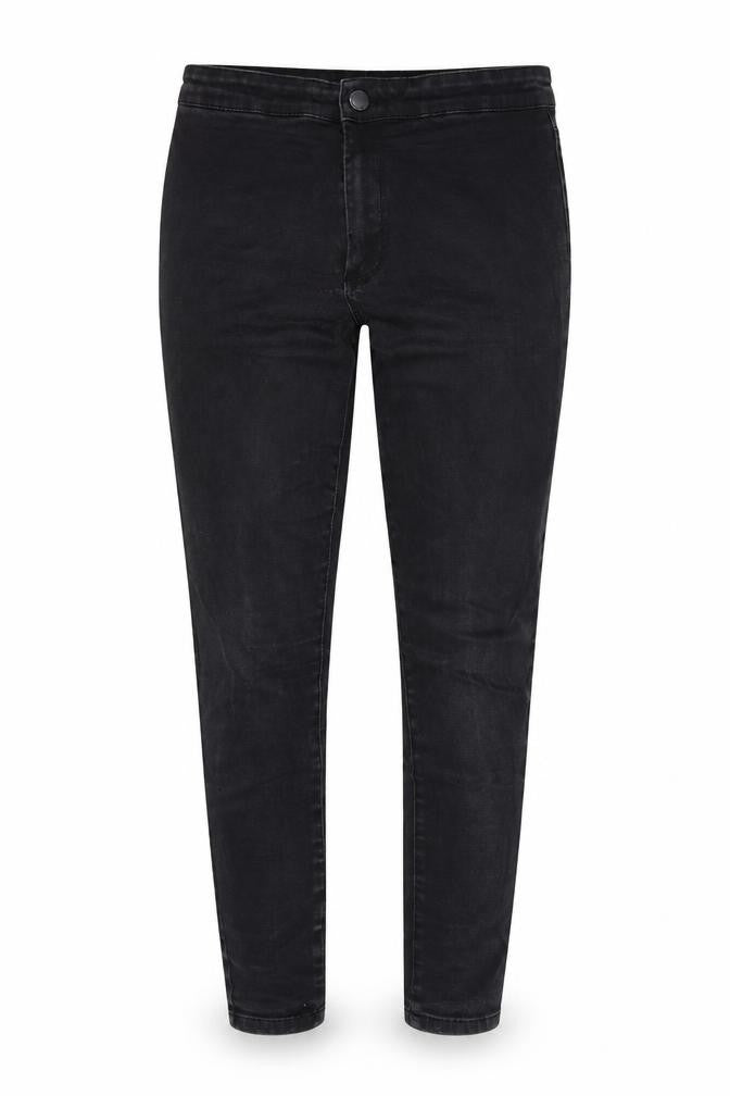 Front view of Denim & Co. women’s black straight jeans, size UK 14, 32-inch leg
