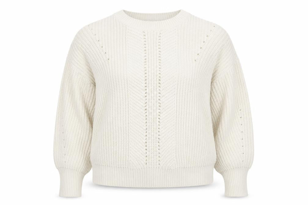 Front view of New Look women’s white jumper, size L