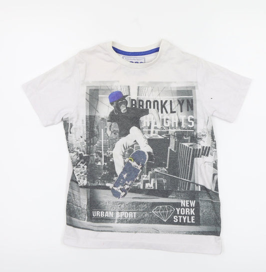 Matalan Boys White   Basic T-Shirt Size 6-7 Years