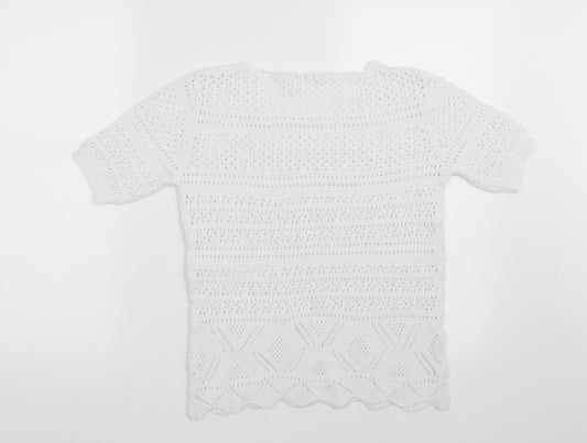 Avenue Womens White   Basic T-Shirt Size 8