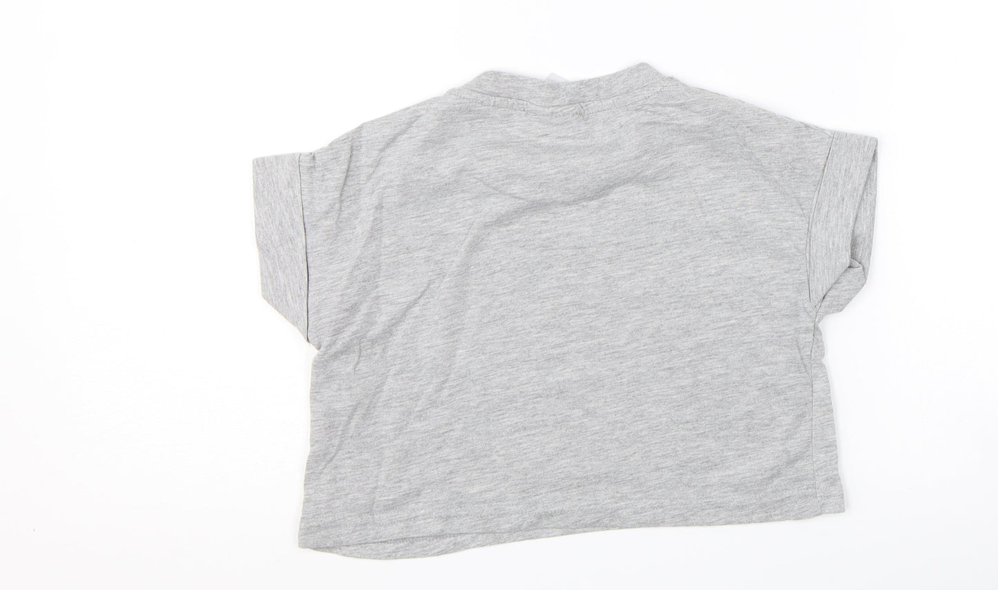 Primark Girls Grey   Basic T-Shirt Size 8-9 Years  - selfie