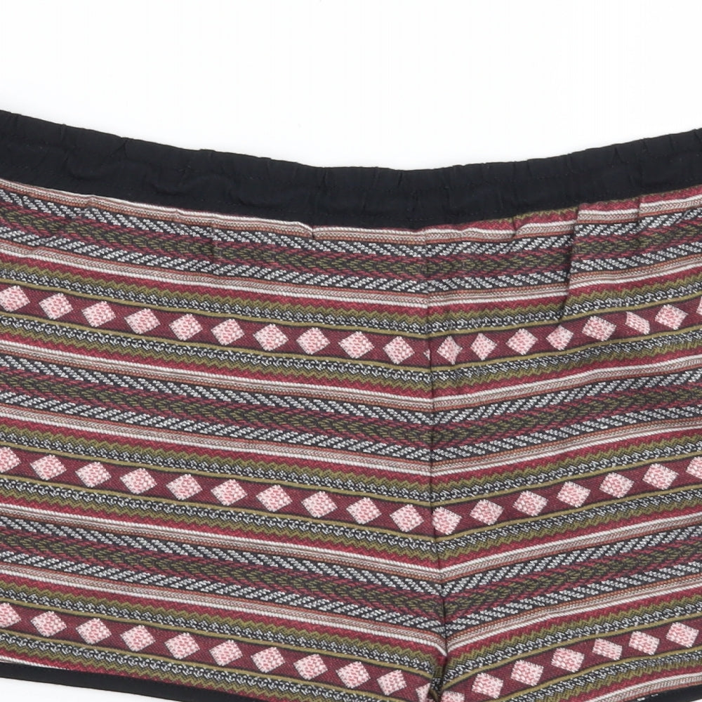 Preworn Womens Red Geometric  Sweat Shorts Size 36 in