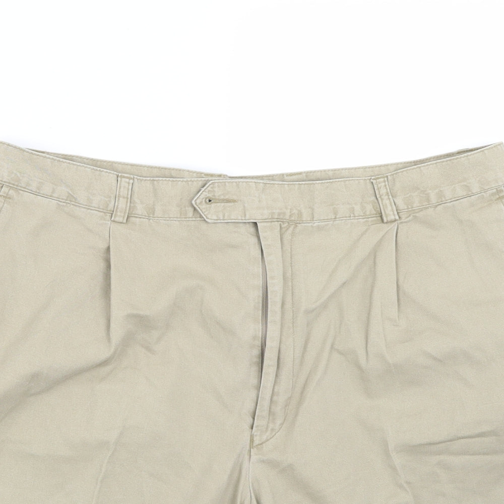 Mode Womens Beige   Bermuda Shorts Size 36