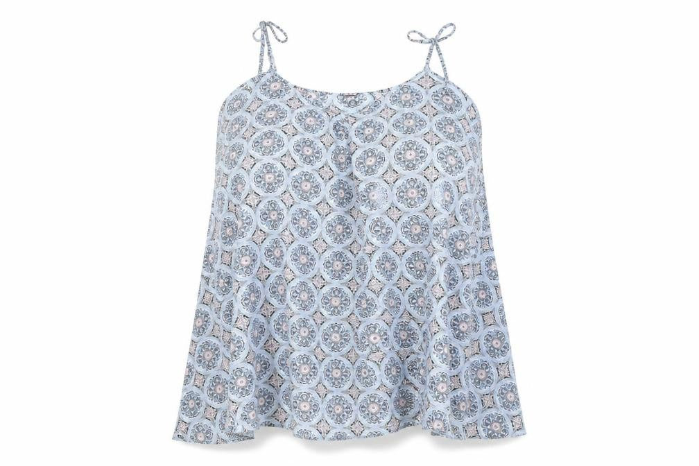 Front view of Dorothy Perkins women’s blue geometric basic blouse, size UK 14