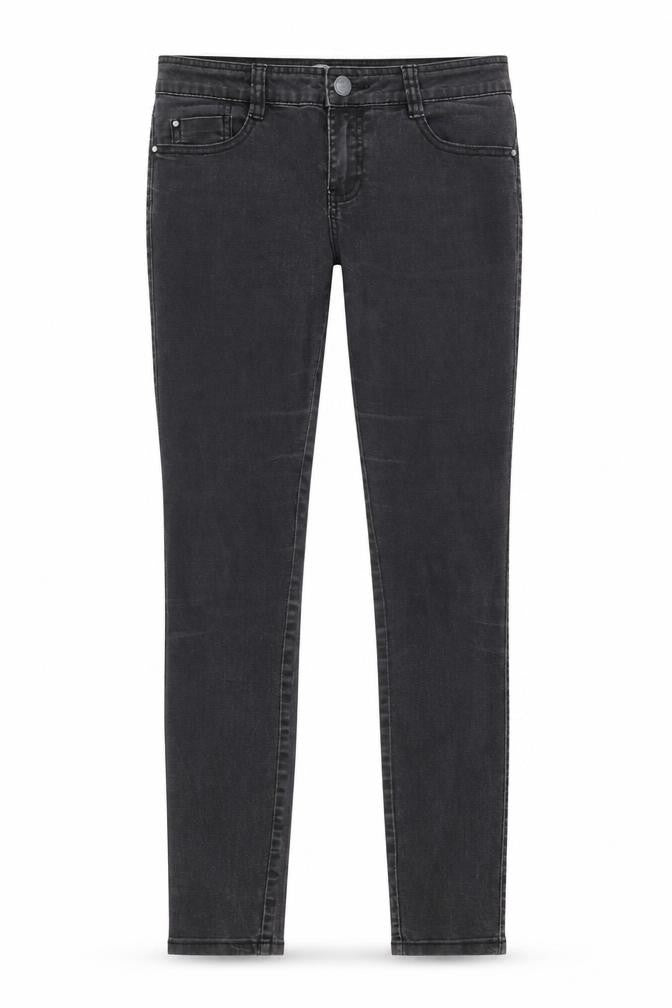 Front view of New Look women’s black skinny jeans, size UK 10, 27-inch leg