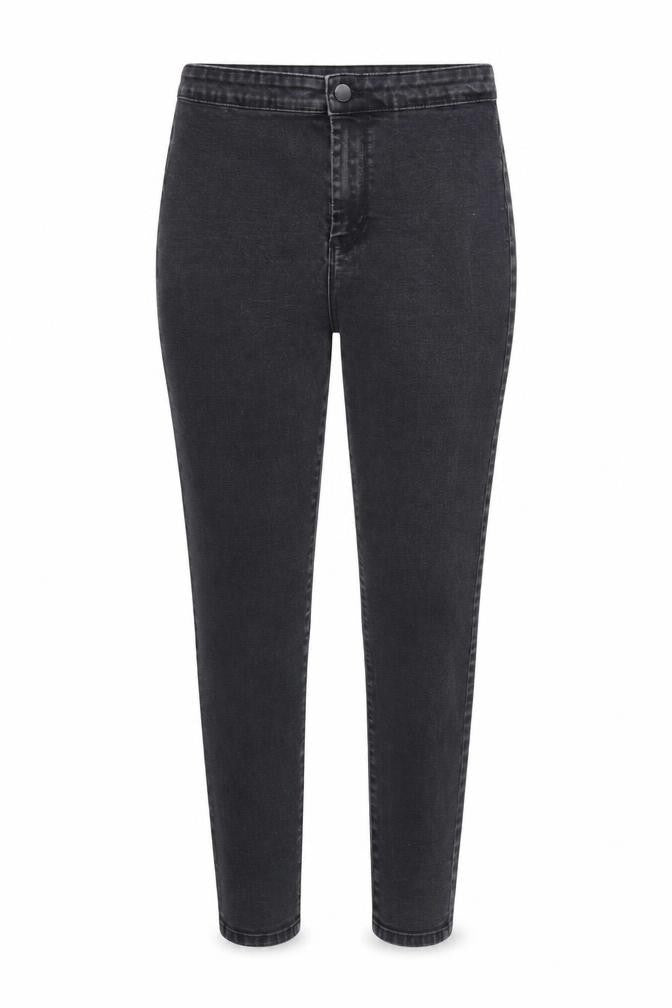 Front view of Denim CO. women’s black denim skinny jeans, size UK 14, 28-inch leg